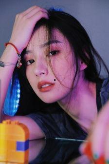 国产女主播视频,魅力四溢的直播世界